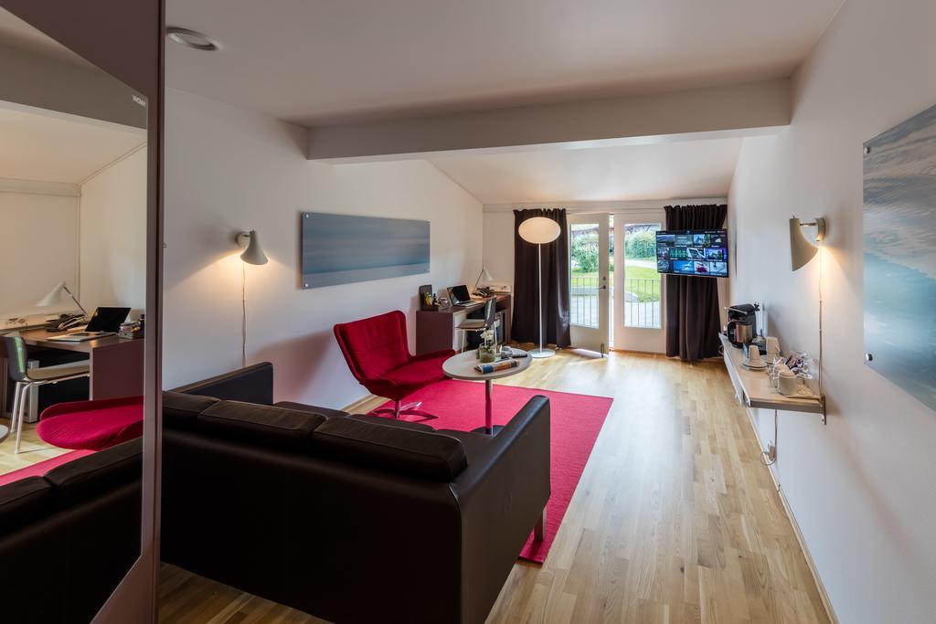 Dolmsundet Hotell Hitra Melandsjøen エクステリア 写真
