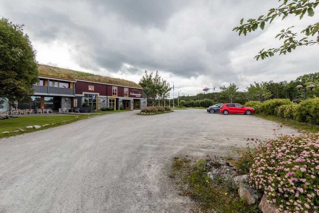 Dolmsundet Hotell Hitra Melandsjøen エクステリア 写真
