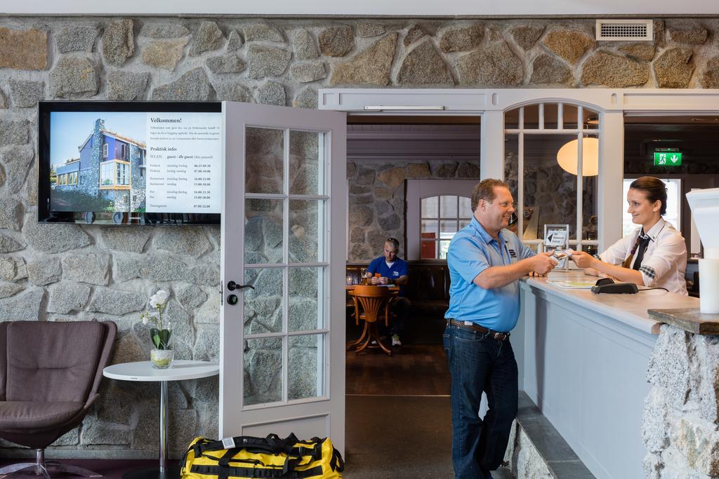 Dolmsundet Hotell Hitra Melandsjøen エクステリア 写真